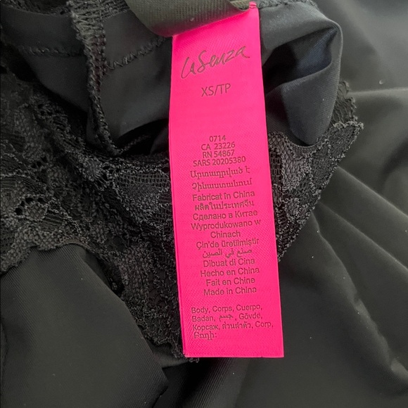 LA SENZA Black Satin Lace Cut-Out Babydoll Slip Nightgown Lingerie Size XS - Picture 9 of 10